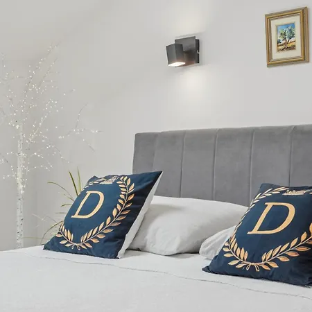 Sea View Luxury Diva Lux, Ciovo, Okrug Διαμέρισμα Τρογκίρ