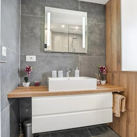 Apartman Sea View Luxury Diva Lux, Ciovo, Okrug *